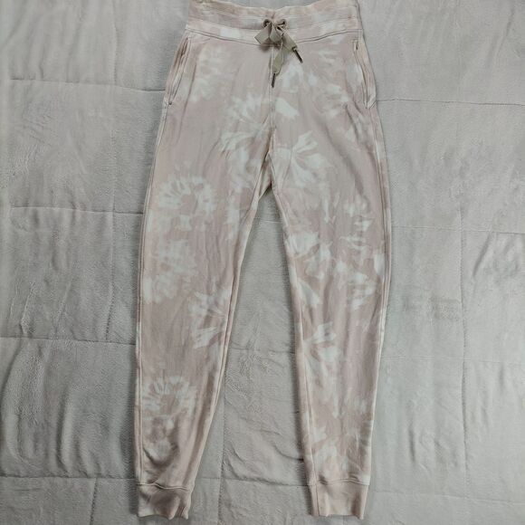 Athleta Balance Printed Joggers Tie Dye size ST - Picture 3 of 5